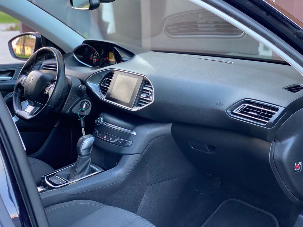 Peugeot 308 2017 1.6hDI АКПП 100% не крашений