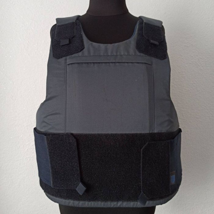 Плитоноска скритого носіння, жилет