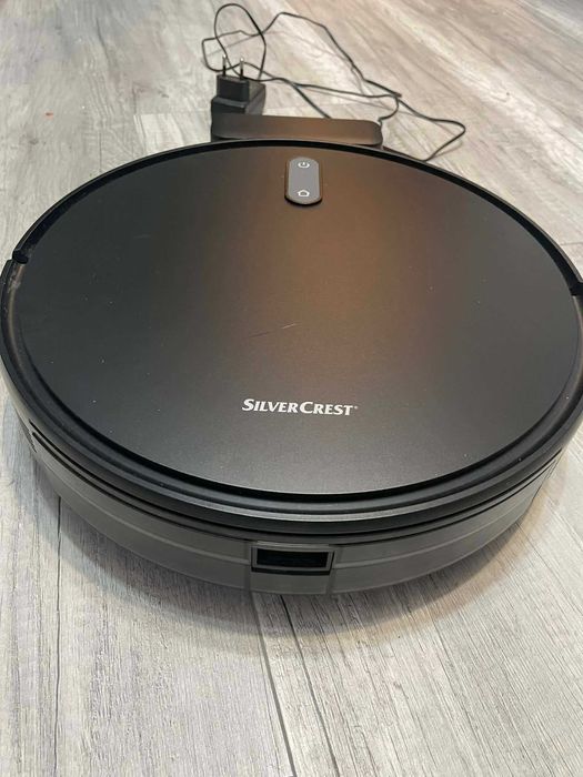 Robot sprzątający Silvercrest z funkcją mopowania SSWR C2