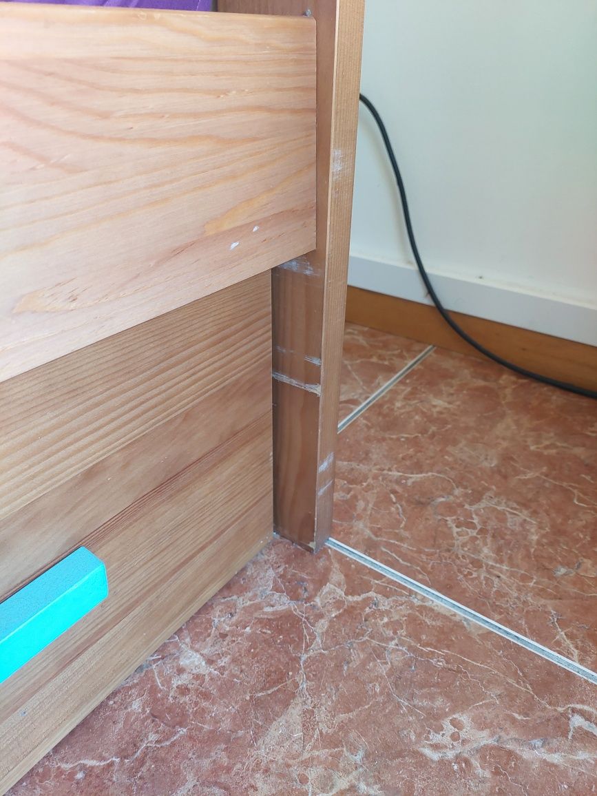 Cama de solteiro com gavetão por baixo + colchão viscoelástico próprio