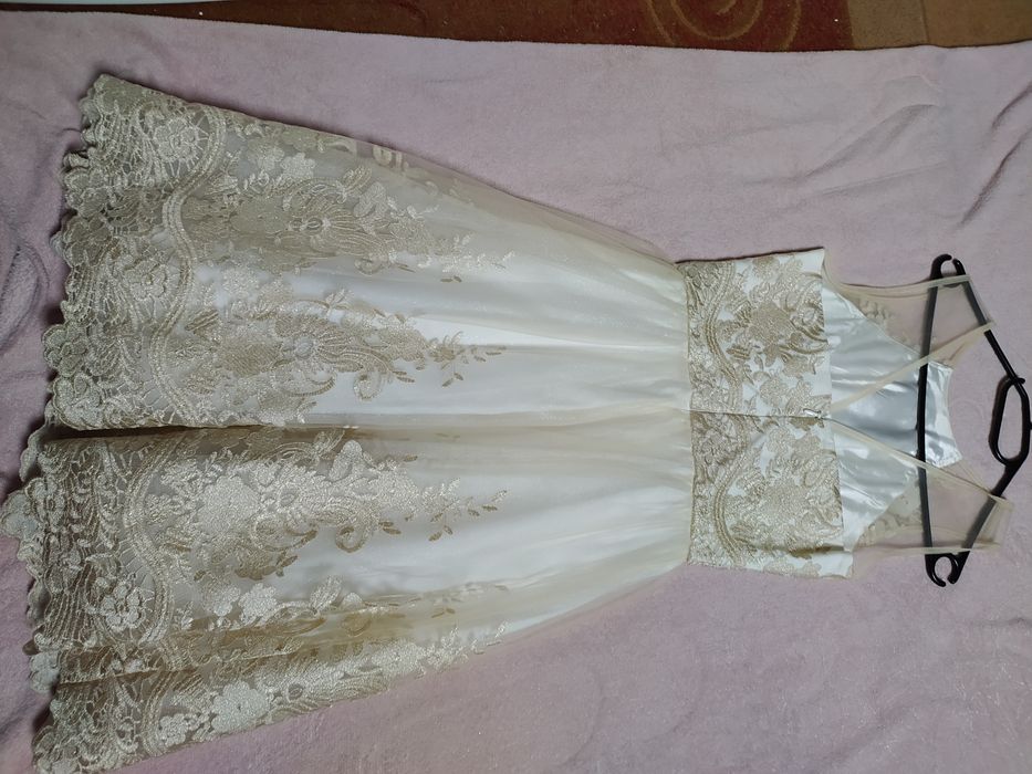 Sukienka chi chi london 38