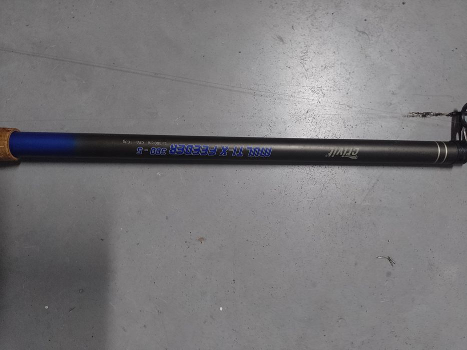 Wędka z kolowrotkiem, 300 cm, cw 100 gram