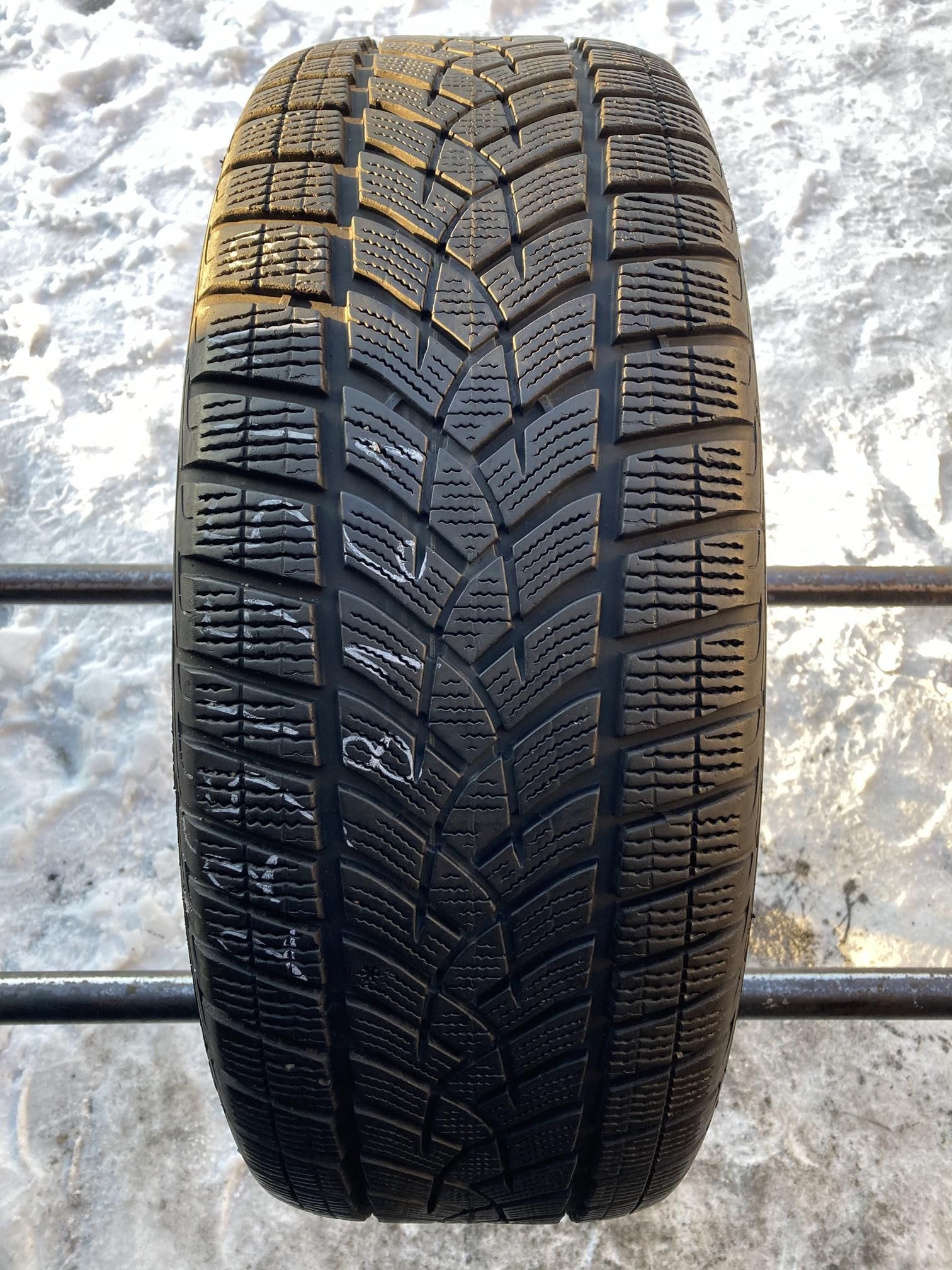 225/55/18 Goodyear Ultra Grip Performance Suv 102V