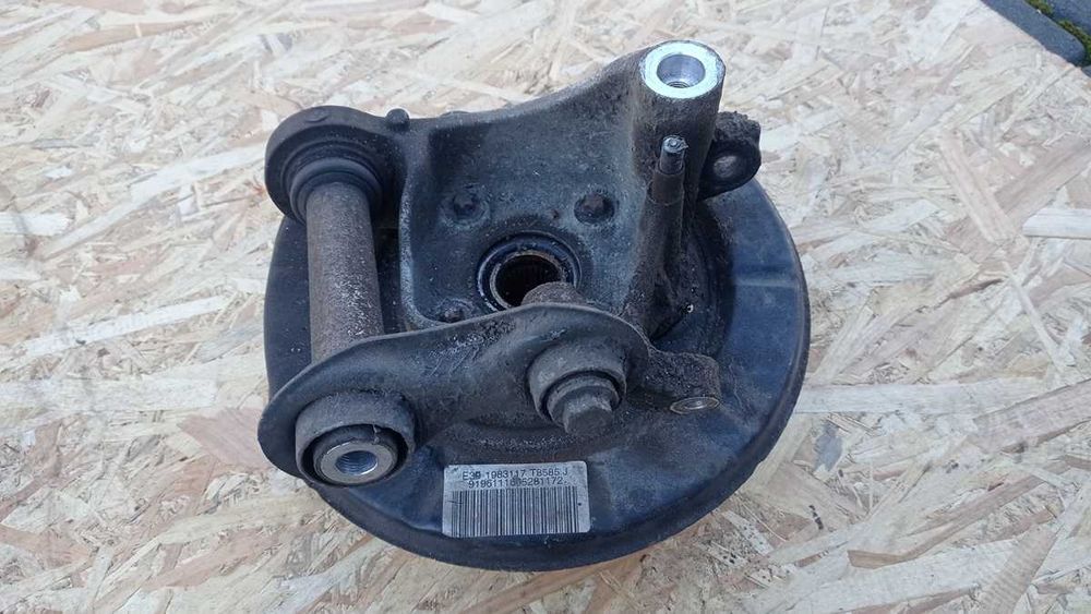 Zwrotnica Zwrotnice Piasty Lewy Tył lewa bmw e39 Sedan świętokrzyskie