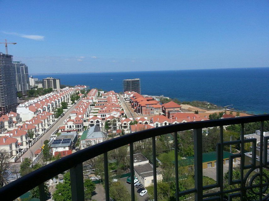 Аркадия,Аркадиевское плато 5,вид моря,балкон,паркинг,подобово,свободна