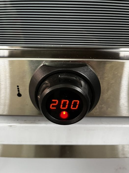 Конвекційна професійна піч