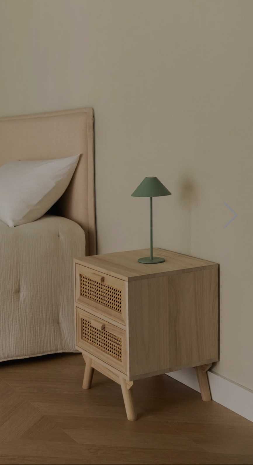 Mesa de Cabeceira SKLUM