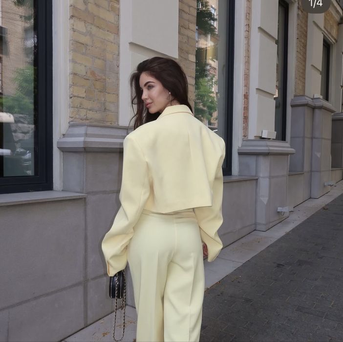 Вкорочений жовтик піджак бренду choco choco