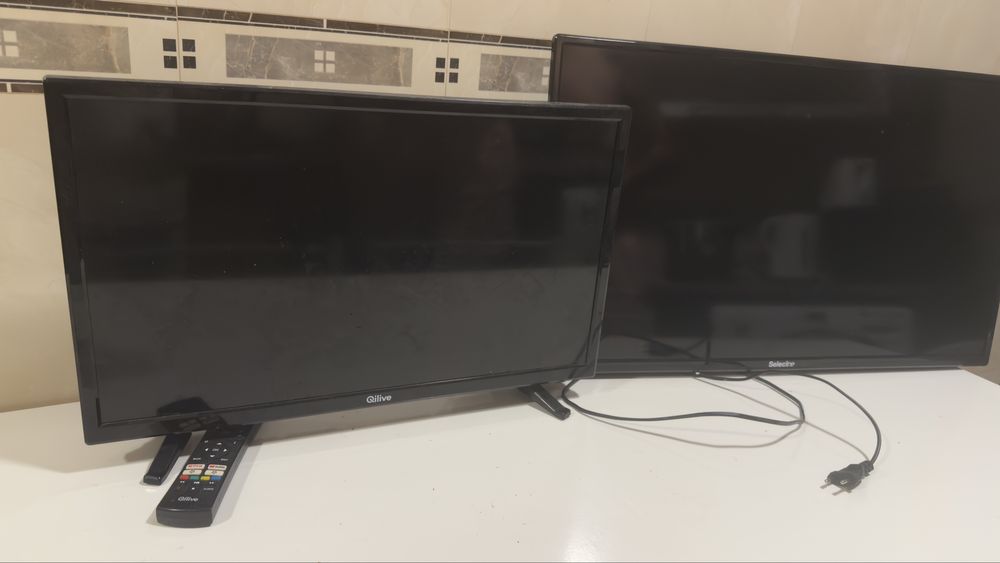 1 Smart tv Qlive/ 1 Tv LCD Selecline