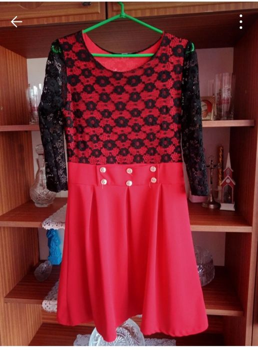 Śliczna sukienka damska