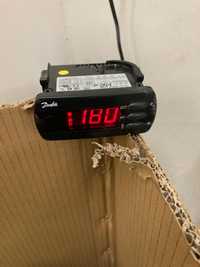 Sterownik danfoss ekc 202c mroźnia piec termostat regulator zegar