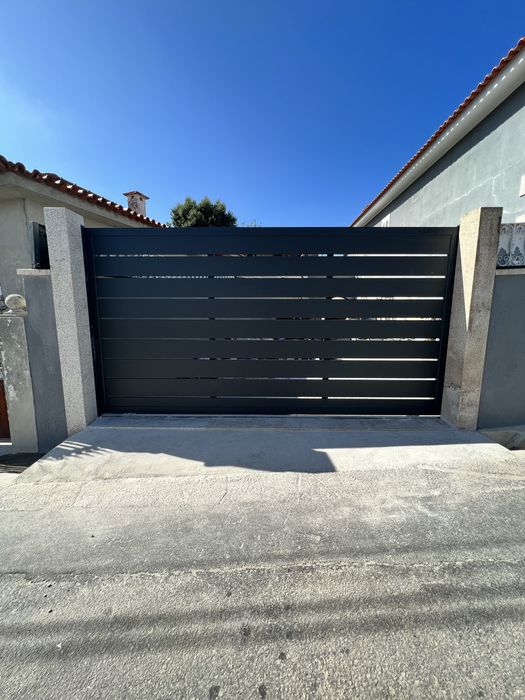 Portões em Alumínio por Medida • Automáticos • Orçamento Grátis