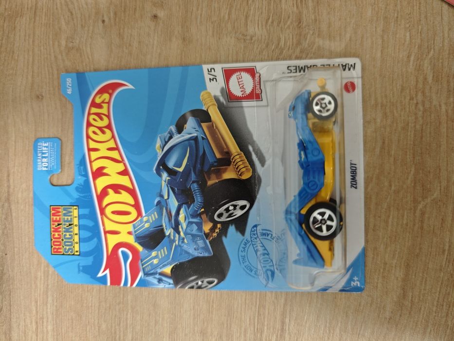 Hot wheels zombot , patrz zdjęcia - im więcej tym taniej #1