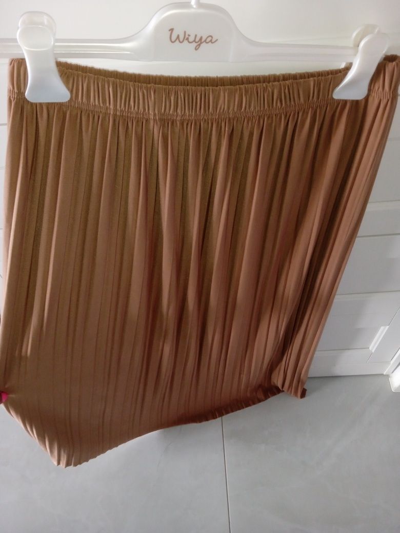 Plisowana spódnica damska M 38 długość 80 cm brązowa brąz karmel butik