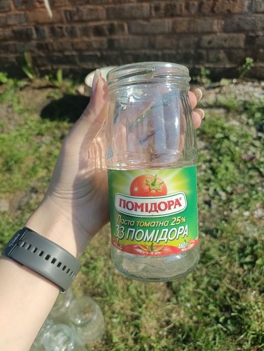 Різні банки для консервації