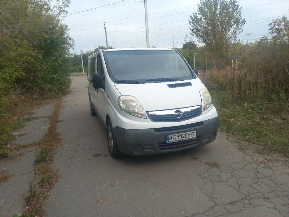 Опель Віваро тільки для Зсу
