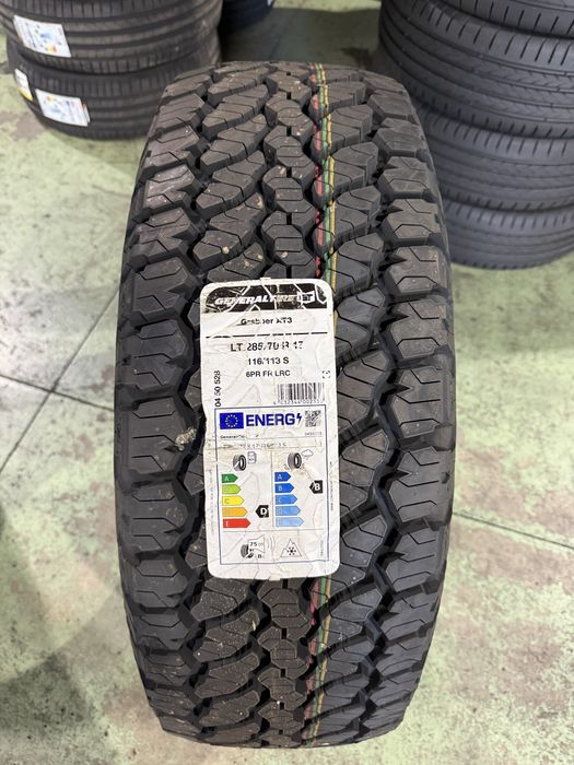 285/70R17 Pneus Jeep