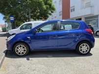 Hyundai i20 1.2 78cv