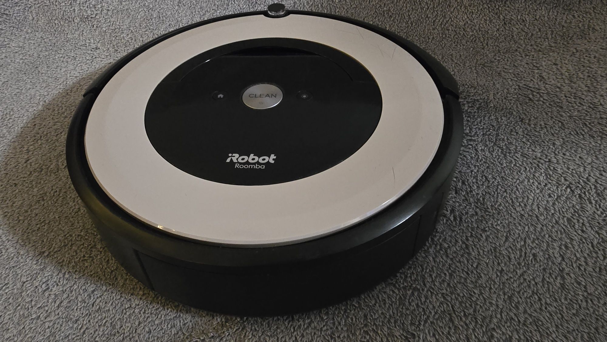 Odkurzacz IROBOT Roomba e5 (e5152) stan bardzo dobry