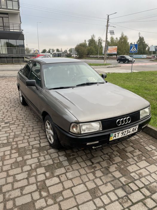 Продам ауді 80 . Двигун 1.8 карб вже на ходу
