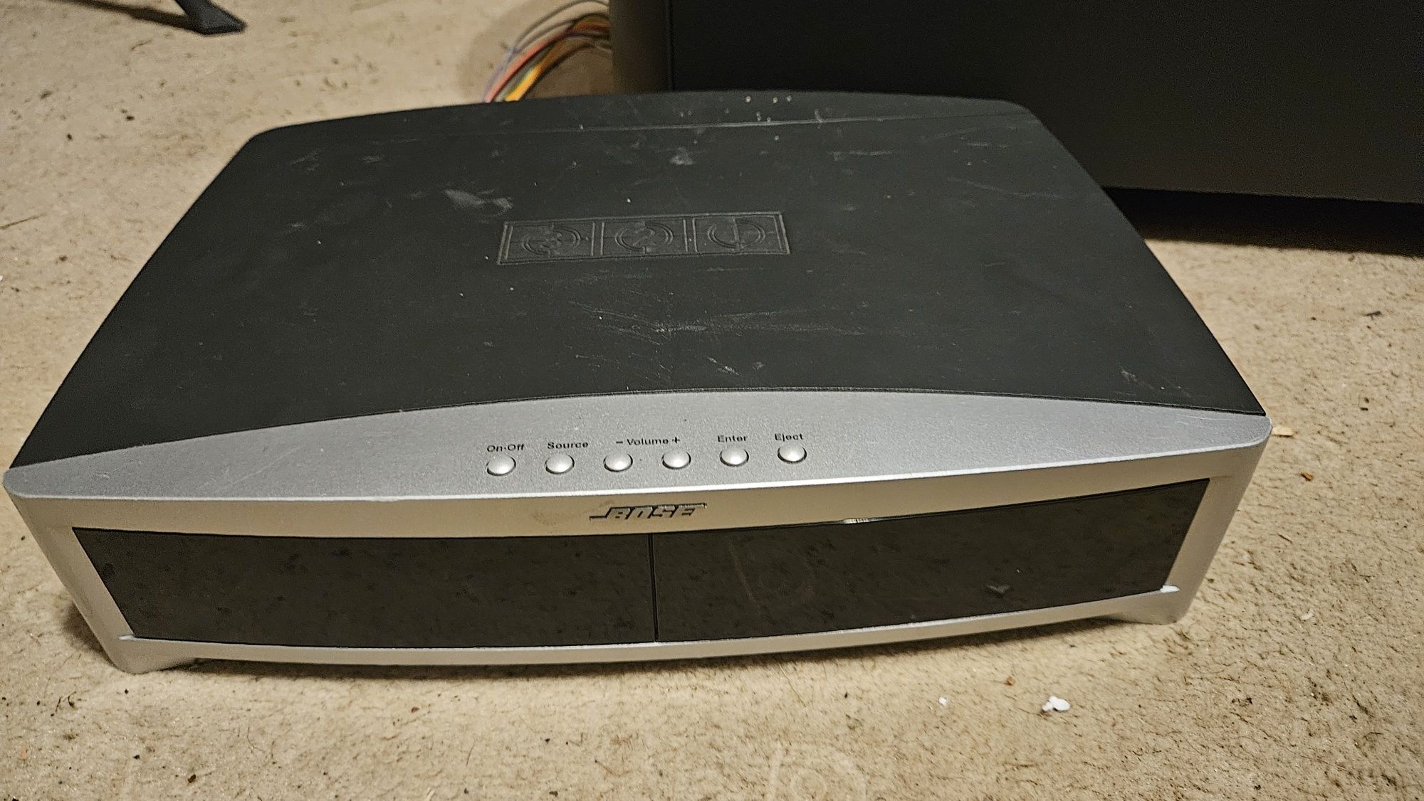 Bose subwoofer 2x + BOSE media center