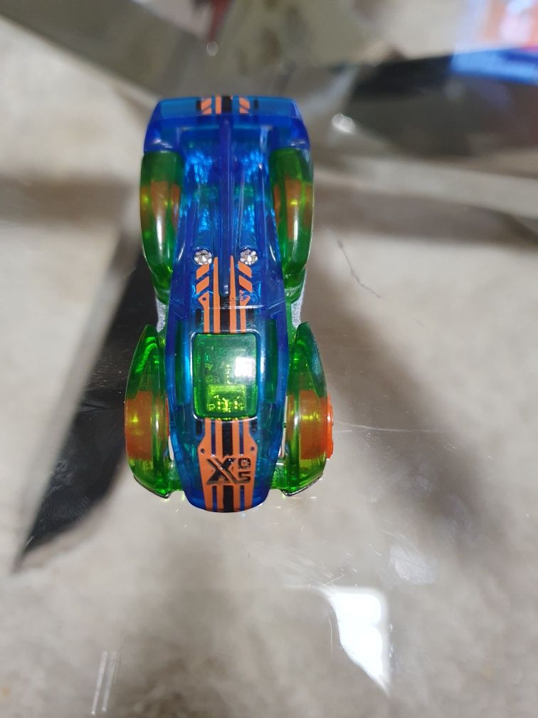 HOT WHEELS - Pack 5 carrinhos transparentes