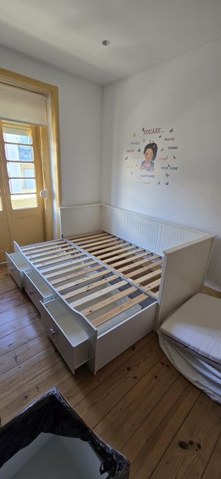 Cama Ikea Hemnes 80x200 com colchões