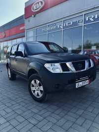 Nissan Pathfinder 2.5 dCi (171 л.с.) 6-mex 4x4