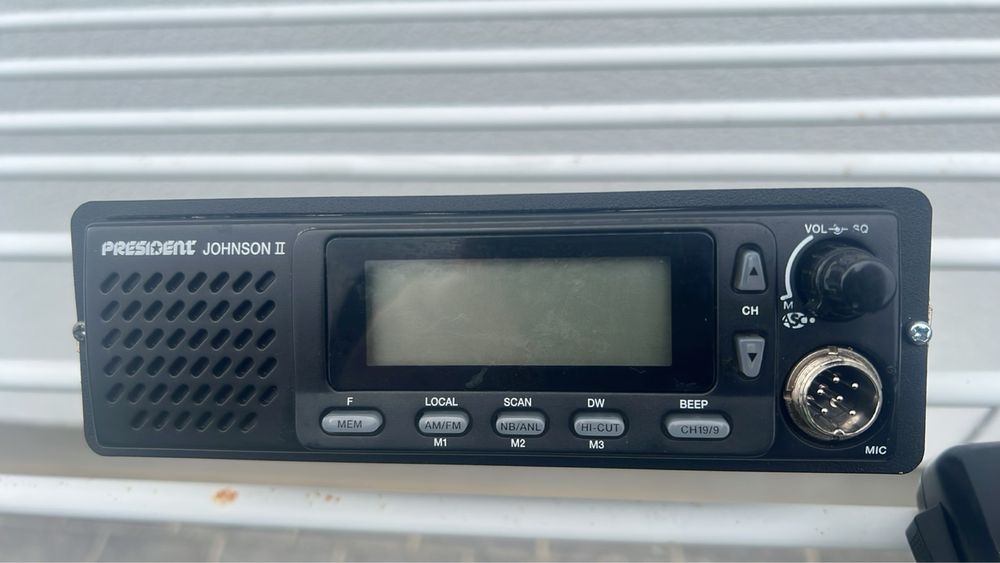 Продам радіостанції,рацію.