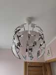 Lampa Ikea kula bialo-srebrna