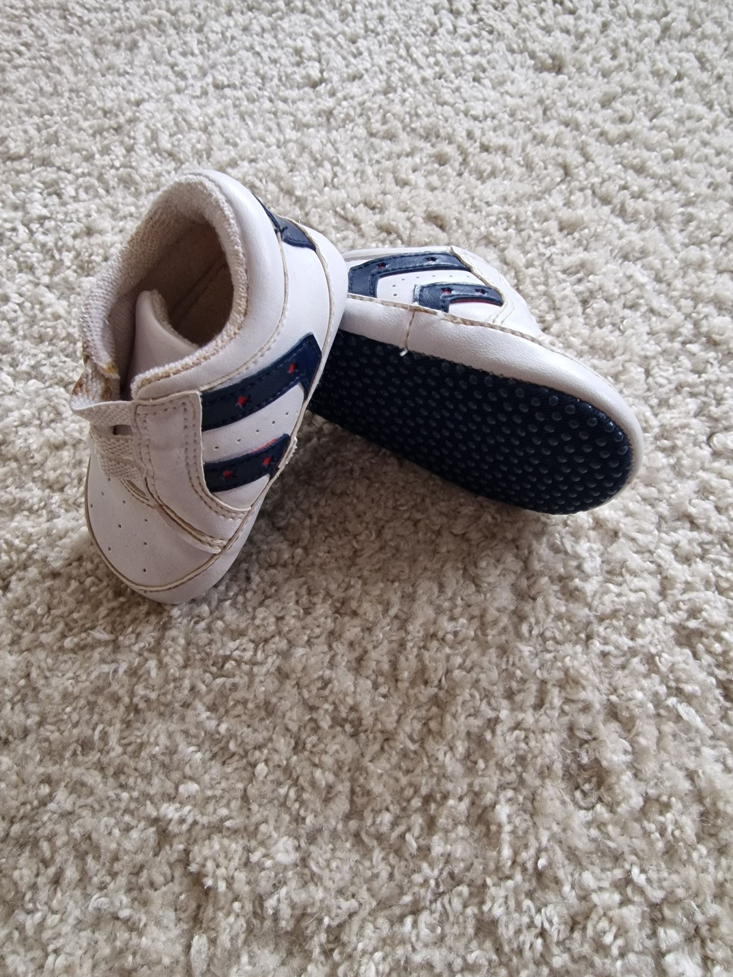 Buty niemowlęce białe adidasy granatowe 16