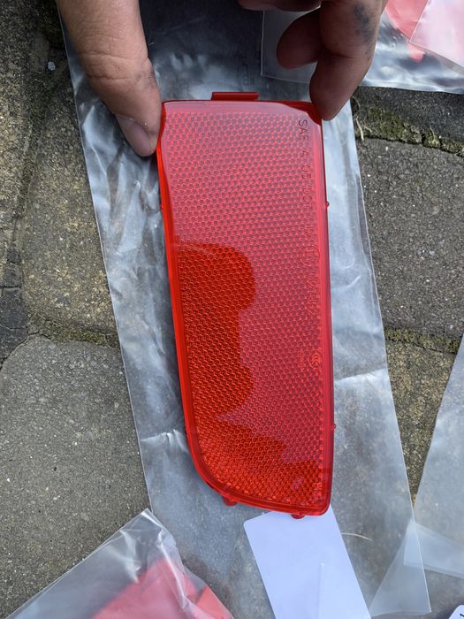 Катафот отражатель накладка бампера Sprinter W906 спринтер 316 319