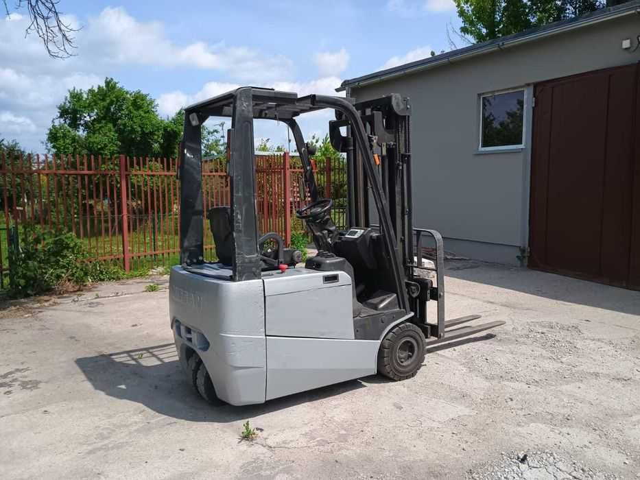 Wózek widłowy Nissan 1N1L15Q