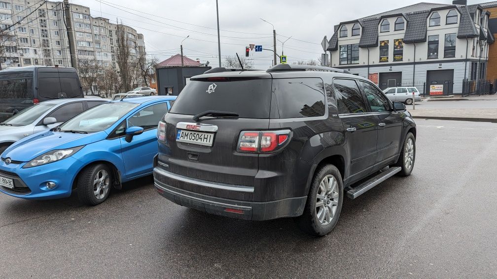 GMC Acadia SLT 2015 терміново продам