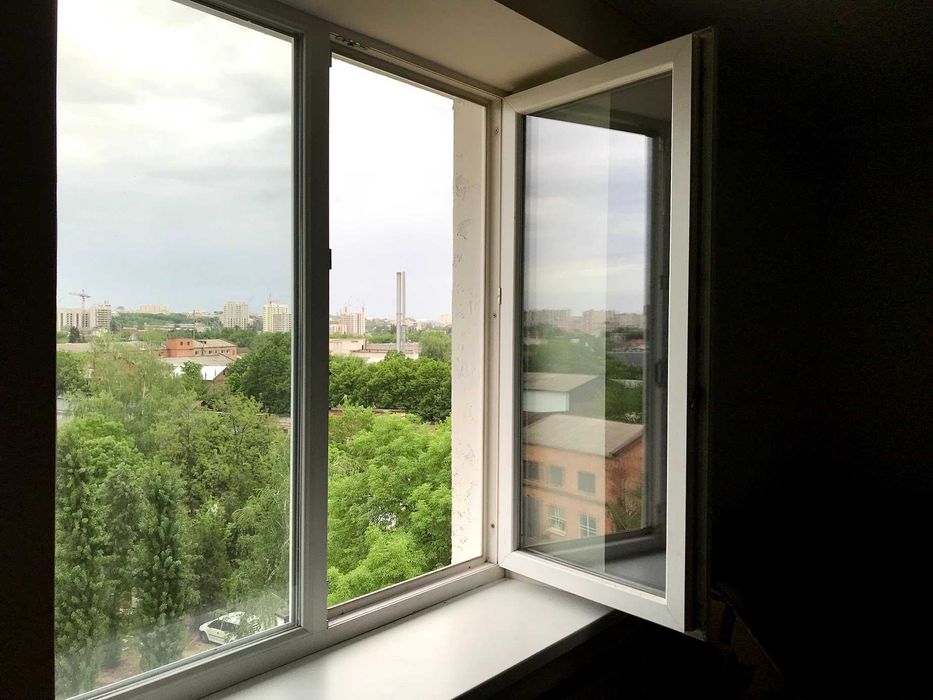 Сдам гостинку 34м2 ЮЖД Большая Панасовская 106