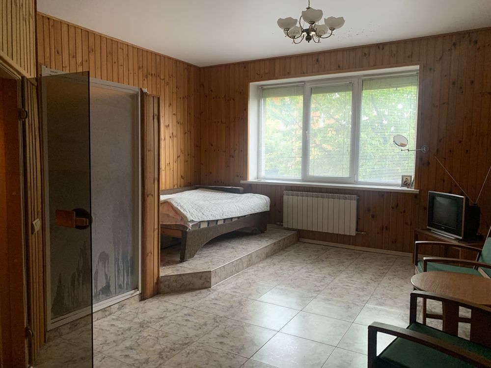 Продаж ділянки 20с з будинком 164м Погреби вул. Мічуріна