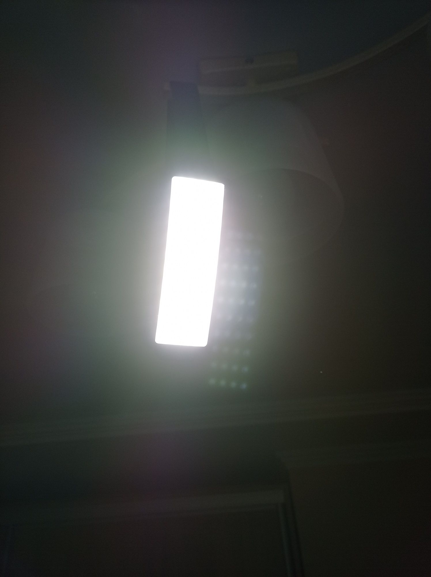 Потужний ліхтар LED-ліхтарик ( фонарь, фонарик )