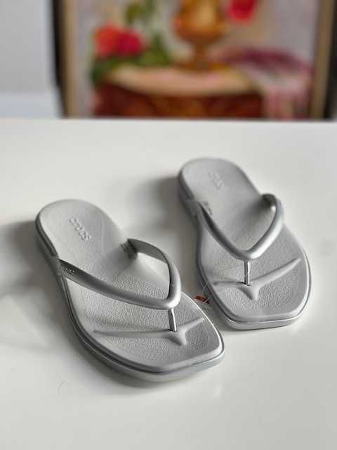 Фліпи Crocs Miami Metallic, W7, W8