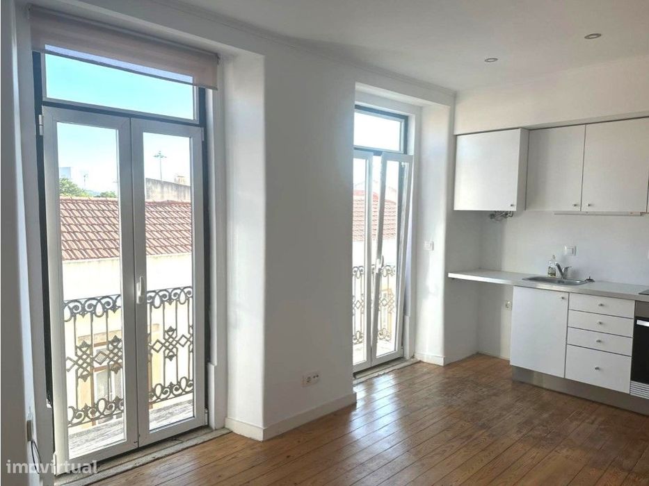 Apartamento Duplex T1 + 1 com Vistas Deslumbrantes - Belém, Lisboa