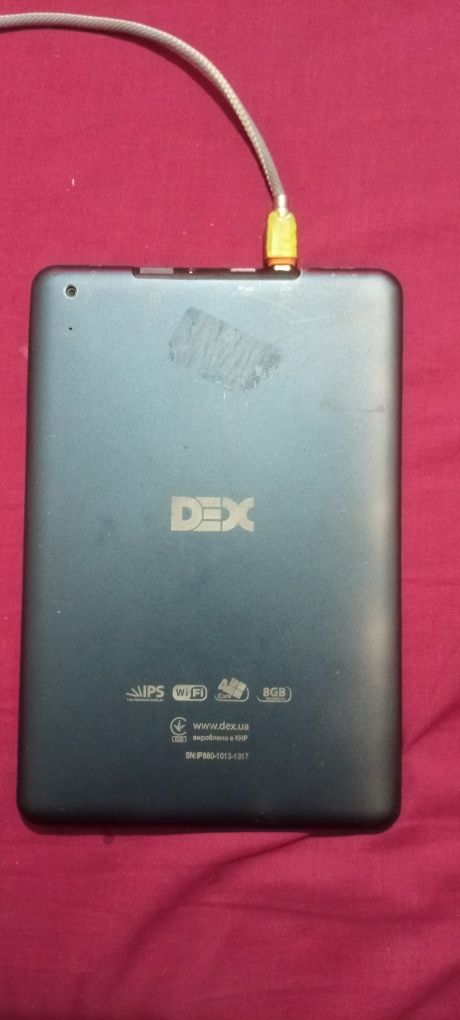 Планшет DEX IP880