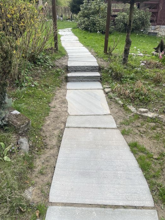 Kamien posadzkowy, piaskowiec, schody z kamienia