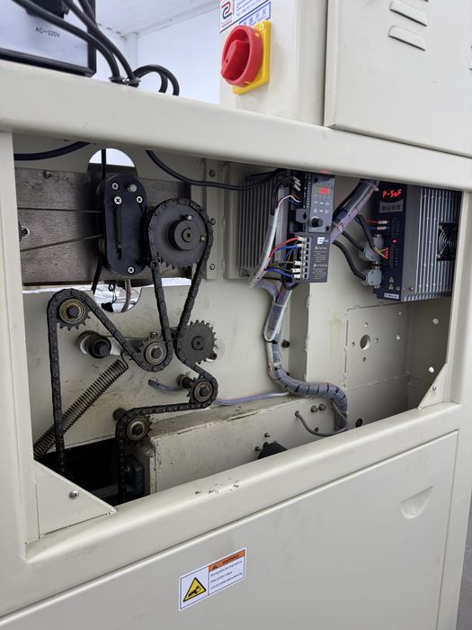 Горизонтальна пакувальна машининка flow pack JY-280