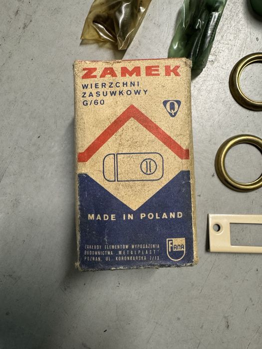 Zamek wierzchni zasuwkowy Fana G/60 PRL 2 sztuki