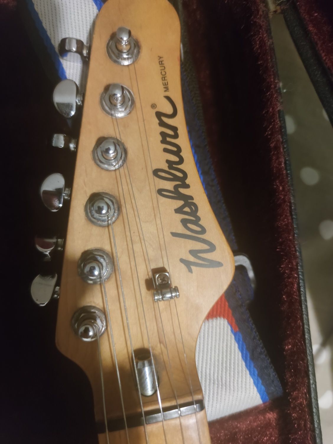 Guitarra Washburn Mercury mg230