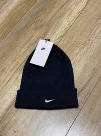 Шапка Nike swoosh original, new