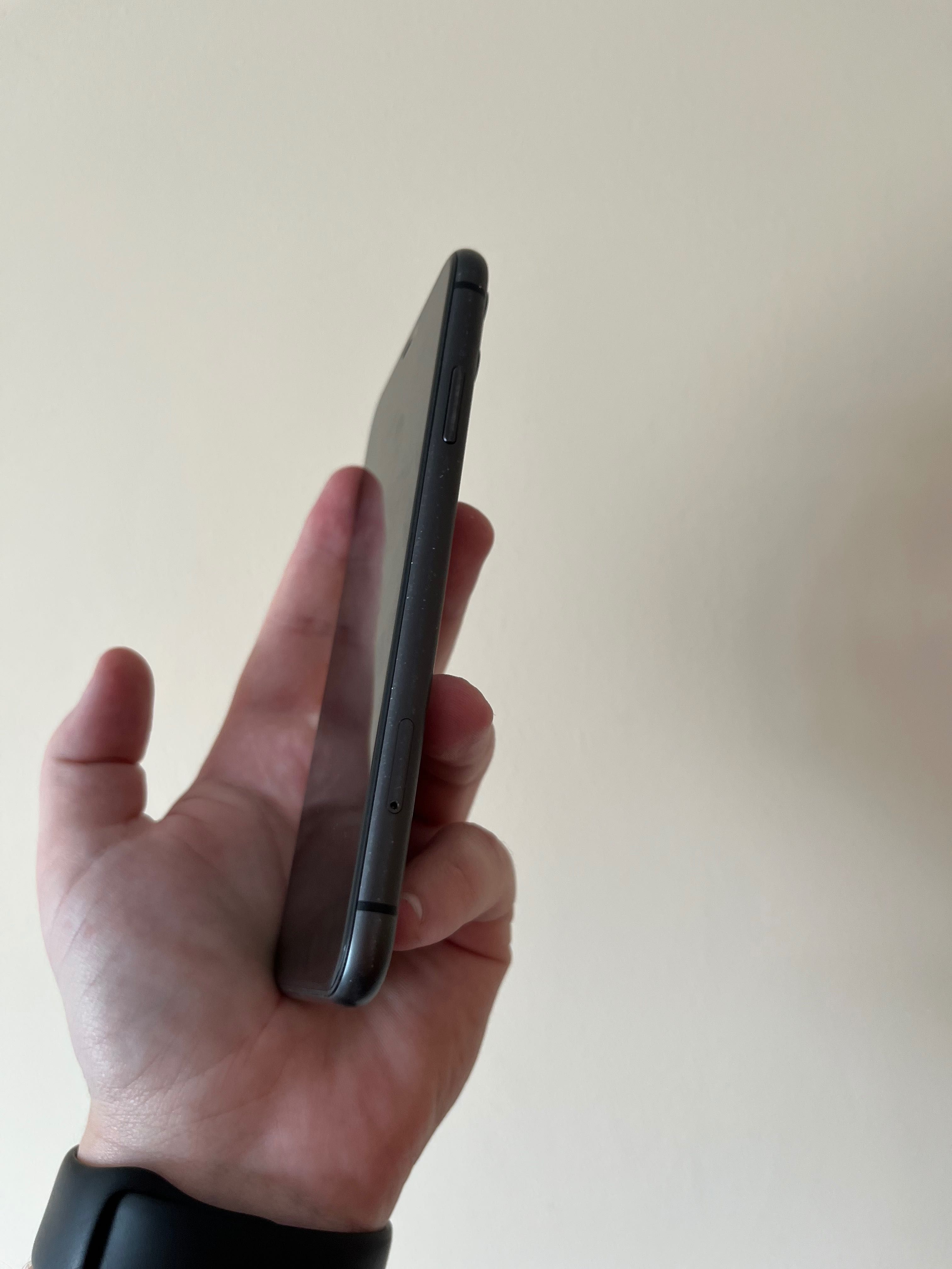 iPhone 11 SpacesGray Neverlock Айфон 11 Неверлок