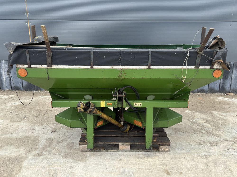 Rozsiewacz nawozu amazone ZA-M compact 1000