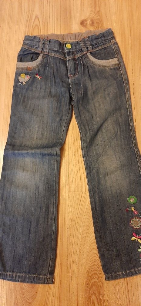 Spodnie jeansowe dla dziewczynki r.122