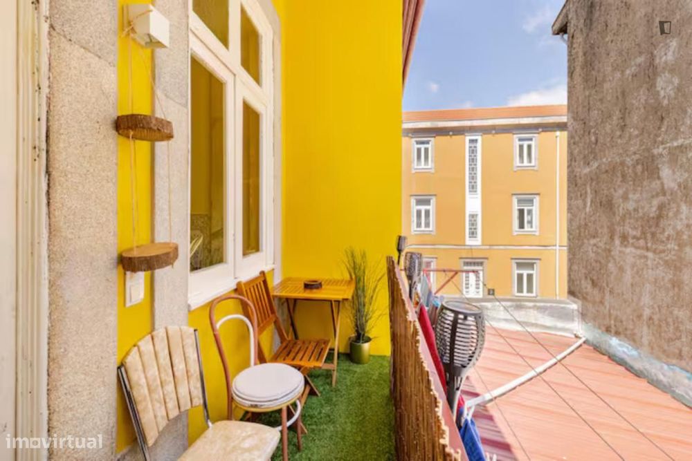 Quarto - localizado em Bonfim Porto