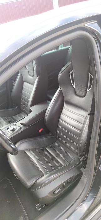 Opel Insignia - wersja Sports Tourer. Bogate wnętrze! Fotele Recaro